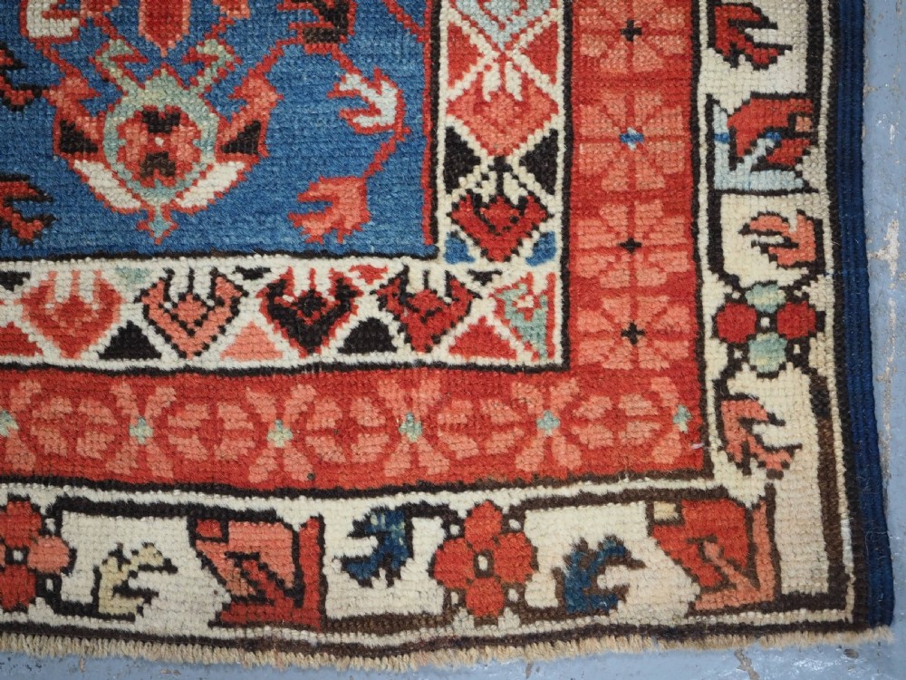 ANTIQUE CAUCASIAN SEICHUR RUG, OUTSTANDING DESIGN & COLOUR, CIRCA 1890. View V