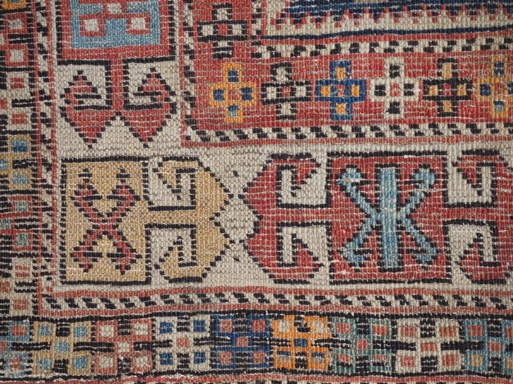ANTIQUE CAUCASIAN AKSTAFA RUG WITH BOLD MEDALLION DESIGN, CIRCA 1890. View XIII