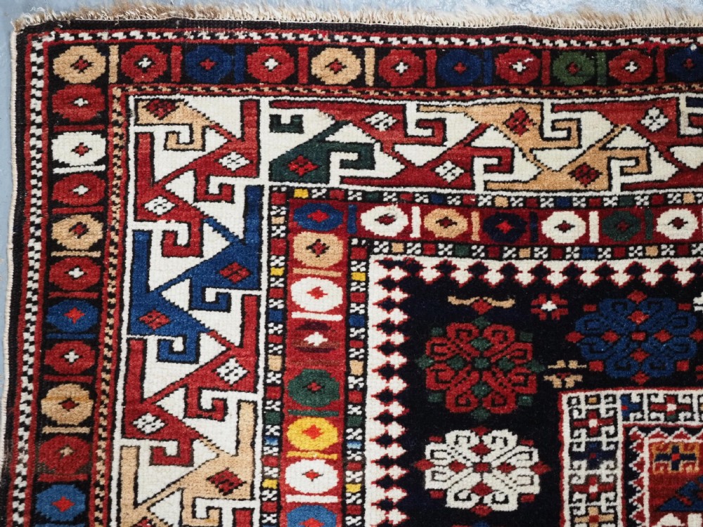 ANTIQUE CAUCASIAN SHIRVAN RUG WITH COMPARTMENT DESIGN, BAKU REGION, CIRCA 1900. View VI