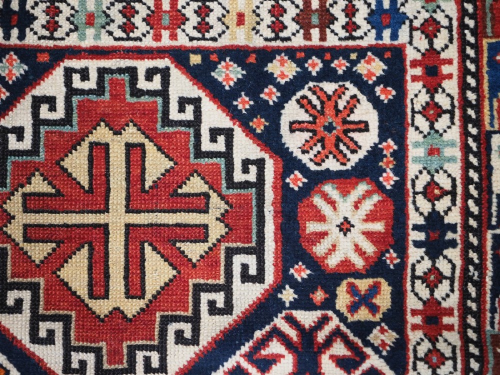 ANTIQUE CAUCASIAN SHIRVAN RUG WITH OCTAGON LATTICE DESIGN, CIRCA 1890. View IX