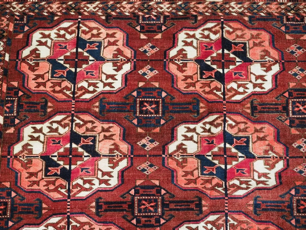 ANTIQUE TEKKE TURKMEN MAIN CARPET, SMALL ROOM SIZE, CIRCA 1880. View VIII