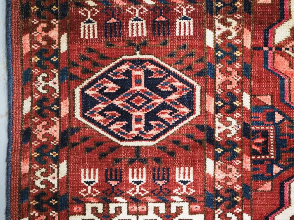 ANTIQUE TEKKE TURKMEN MAIN CARPET, SMALL ROOM SIZE, CIRCA 1880. View XI
