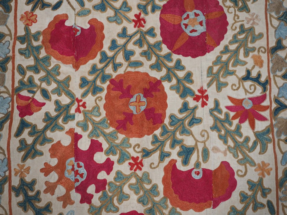 ANTIQUE UZBECK BOKHARA 'NIM' SUZANI, SUPERB COLOUR AND CONDITION, CIRCA 1850. View XII