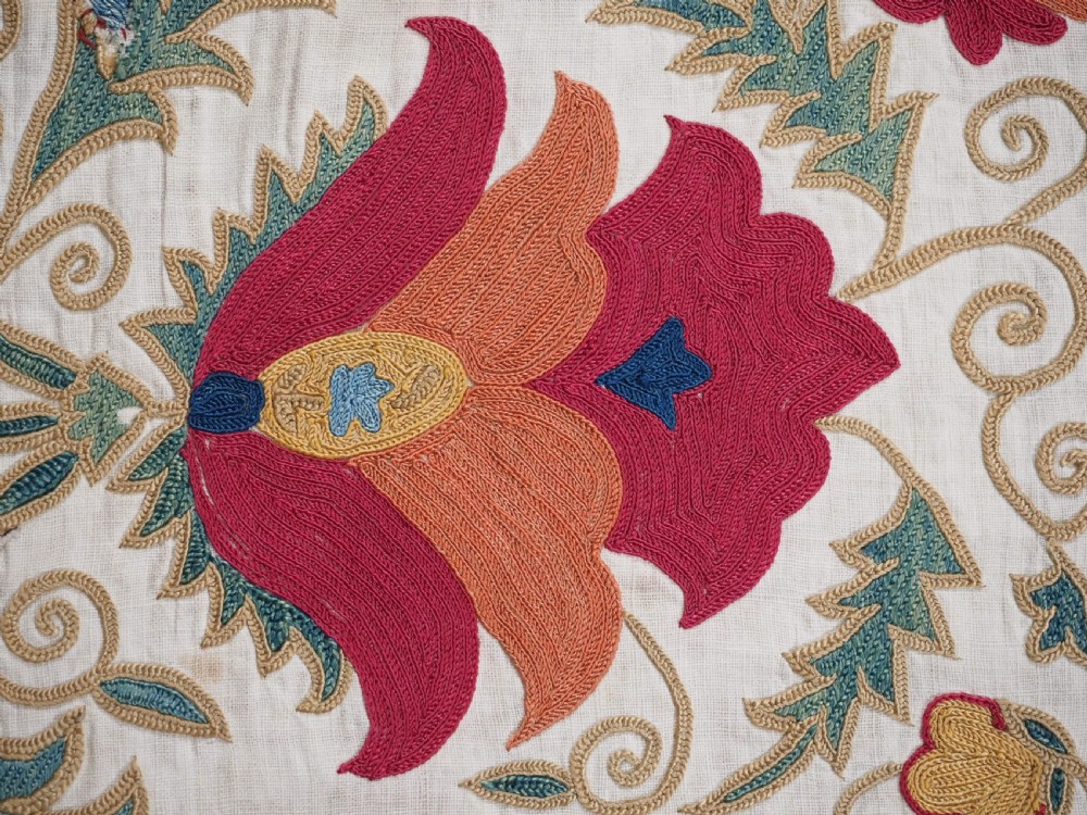 ANTIQUE UZBECK BOKHARA SUZANI, SUPERB COLOUR AND CONDITION, CIRCA 1850. View XVI