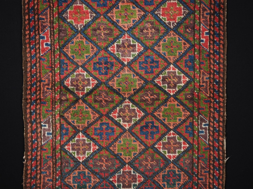 ANTIQUE SISTAN BALUCH PUSHTI BAG FACE, CIRCA 1920. View III
