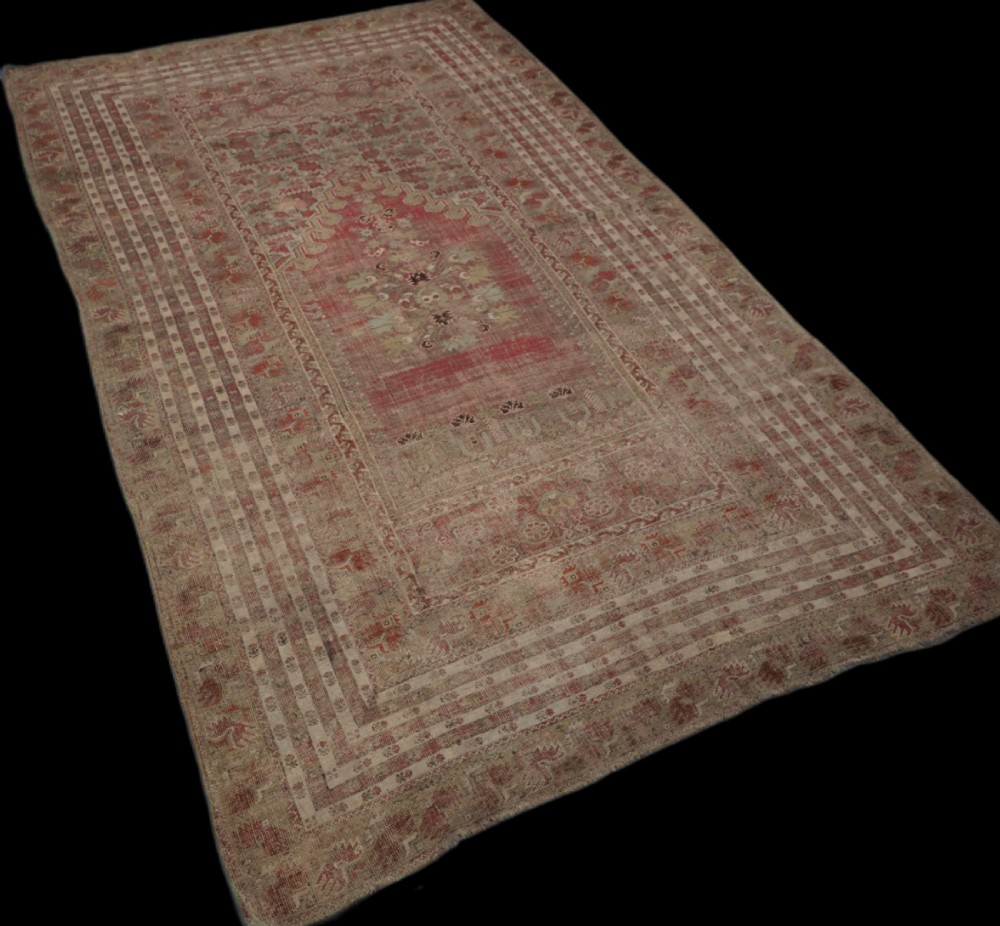 ANTIQUE TURKISH GHIORDES PRAYER RUG OF LARGE SIZE, PRE 1800. View II