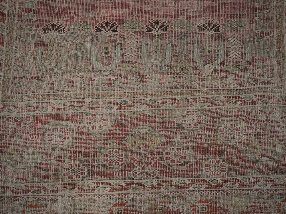 ANTIQUE TURKISH GHIORDES PRAYER RUG OF LARGE SIZE, PRE 1800. View XII