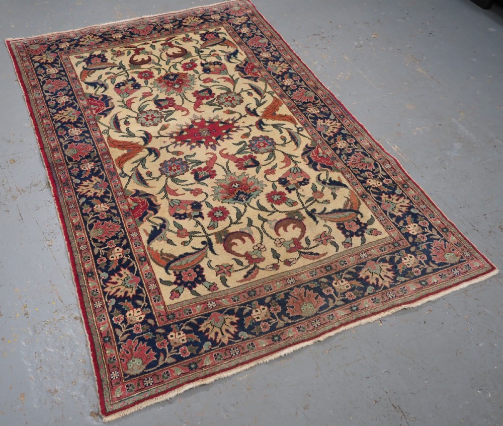 ANTIQUE TURKISH KAYSERI RUG WITH ATTRACTIVE FLORAL DESIGN, CIRCA 1920. View III