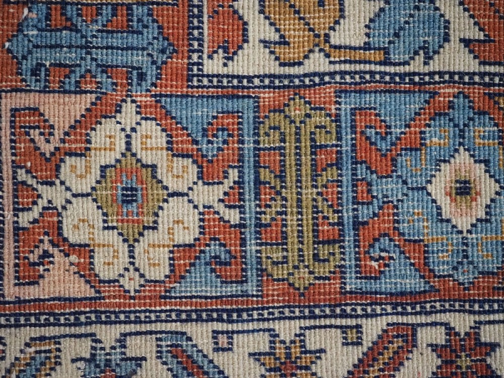 ANTIQUE CAUCASIAN SHIRVAN RUG OF SMALL SIZE, SURAHANI DESIGN, CIRCA 1900/20. View XII