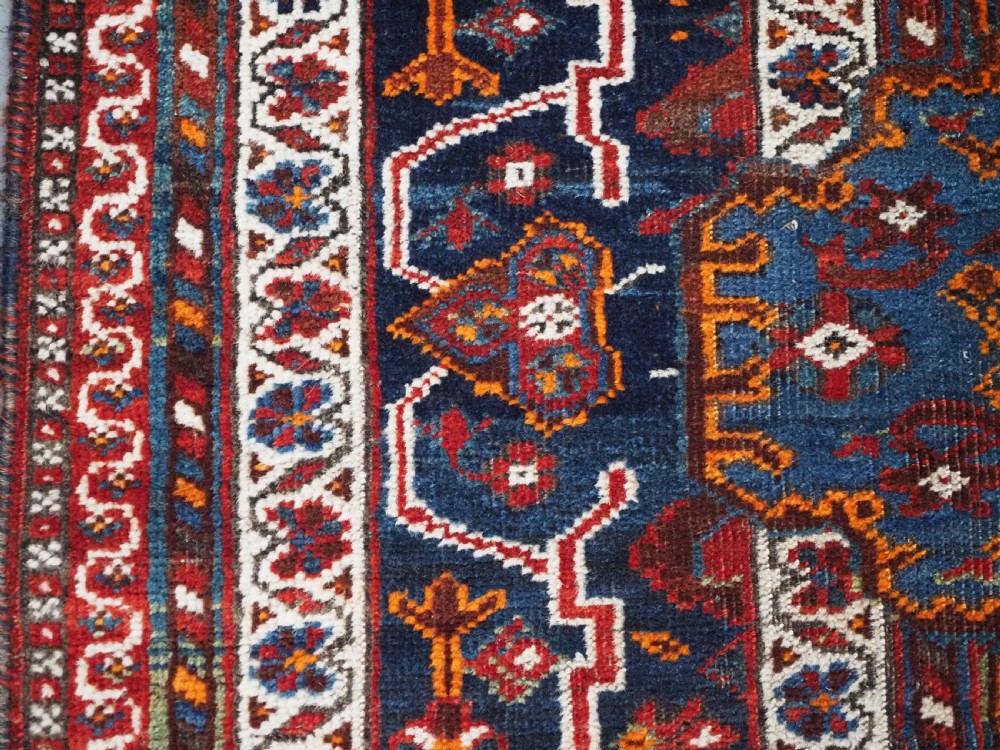 ANTIQUE KHAMSEH TRIBAL RUG, INTERESTING MEDALLION DESIGN, CIRCA 1900. View VII