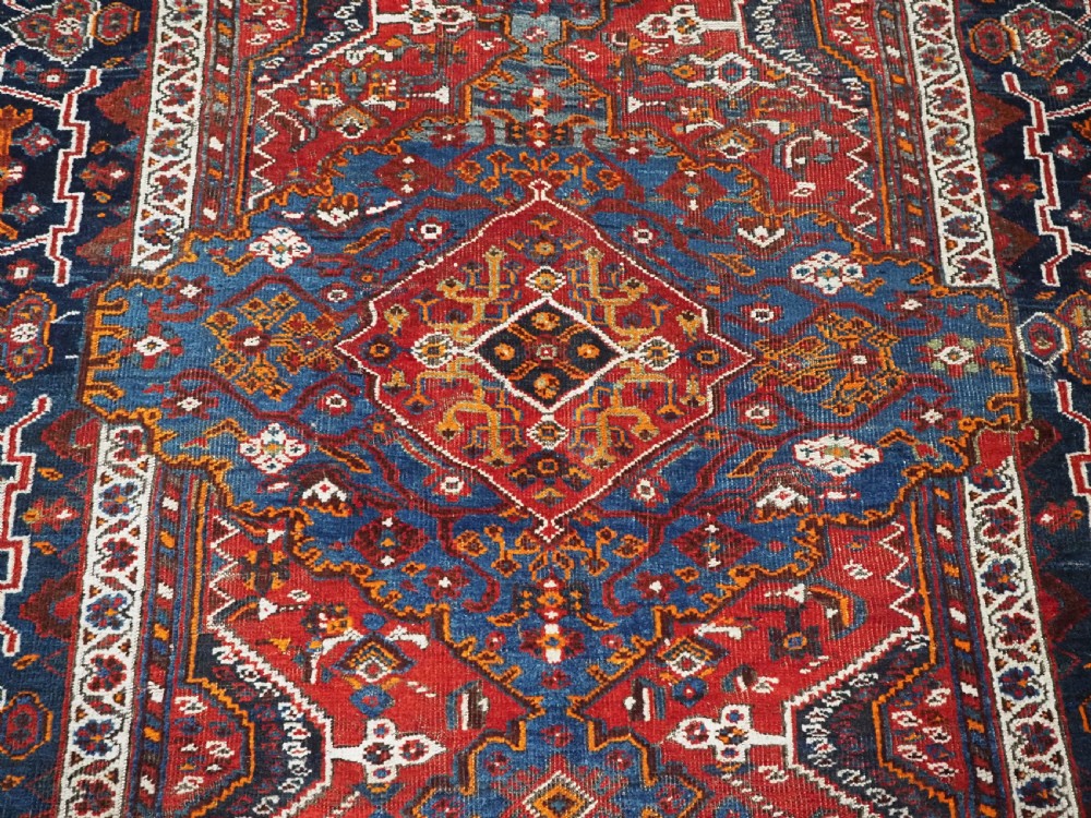 ANTIQUE KHAMSEH TRIBAL RUG, INTERESTING MEDALLION DESIGN, CIRCA 1900. View X