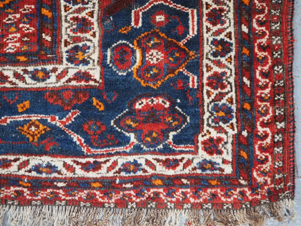 ANTIQUE KHAMSEH TRIBAL RUG, INTERESTING MEDALLION DESIGN, CIRCA 1900. View XIII