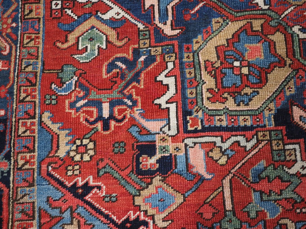 ANTIQUE HERIZ CARPET OF SMALL ROOM SIZE, SUPERB COLOUR, CIRCA 1900. View XIII