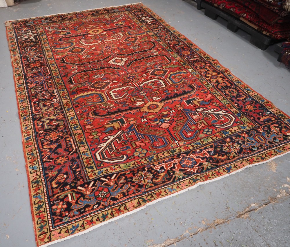 ANTIQUE HERIZ CARPET WITH ALL OVER DESIGN, SMALL ROOM SIZE, CIRCA 1910. View IV
