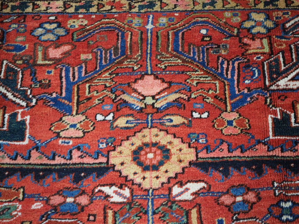 ANTIQUE HERIZ CARPET WITH ALL OVER DESIGN, SMALL ROOM SIZE, CIRCA 1910. View X
