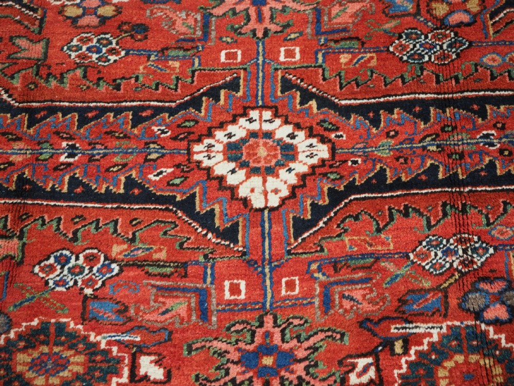 ANTIQUE HERIZ CARPET WITH ALL OVER DESIGN, SMALL ROOM SIZE, CIRCA 1910. View XII