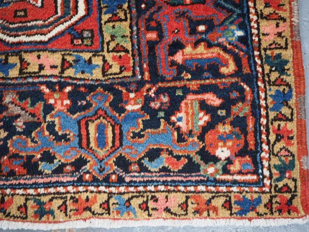 ANTIQUE HERIZ CARPET WITH ALL OVER DESIGN, SMALL ROOM SIZE, CIRCA 1910. View XIV