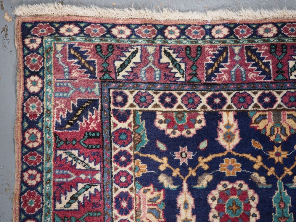 ANTIQUE TURKISH KAYSERI RUG WITH FLOWER AND SHRUB DESIGN, CIRCA 1920. View VI