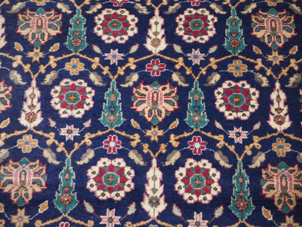 ANTIQUE TURKISH KAYSERI RUG WITH FLOWER AND SHRUB DESIGN, CIRCA 1920. View IX