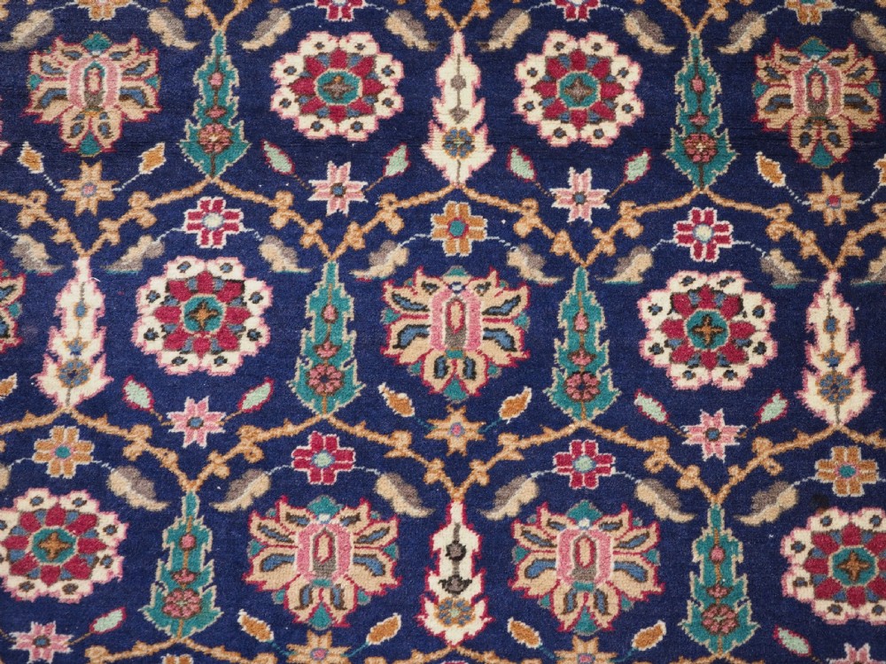 ANTIQUE TURKISH KAYSERI RUG WITH FLOWER AND SHRUB DESIGN, CIRCA 1920. View X