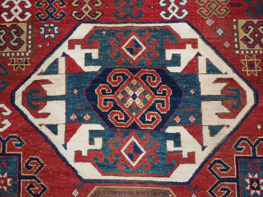 ANTIQUE CAUCASIAN TRIPLE MEDALLION KAZAK RUG, CLASSIC DESIGN, 2ND HALF 19TH CENTURY. View IX