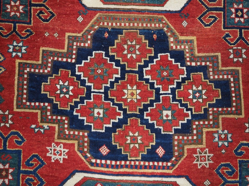 ANTIQUE CAUCASIAN TRIPLE MEDALLION KAZAK RUG, CLASSIC DESIGN, 2ND HALF 19TH CENTURY. View XI