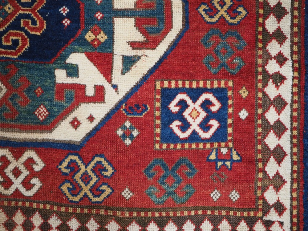 ANTIQUE CAUCASIAN TRIPLE MEDALLION KAZAK RUG, CLASSIC DESIGN, 2ND HALF 19TH CENTURY. View XVI