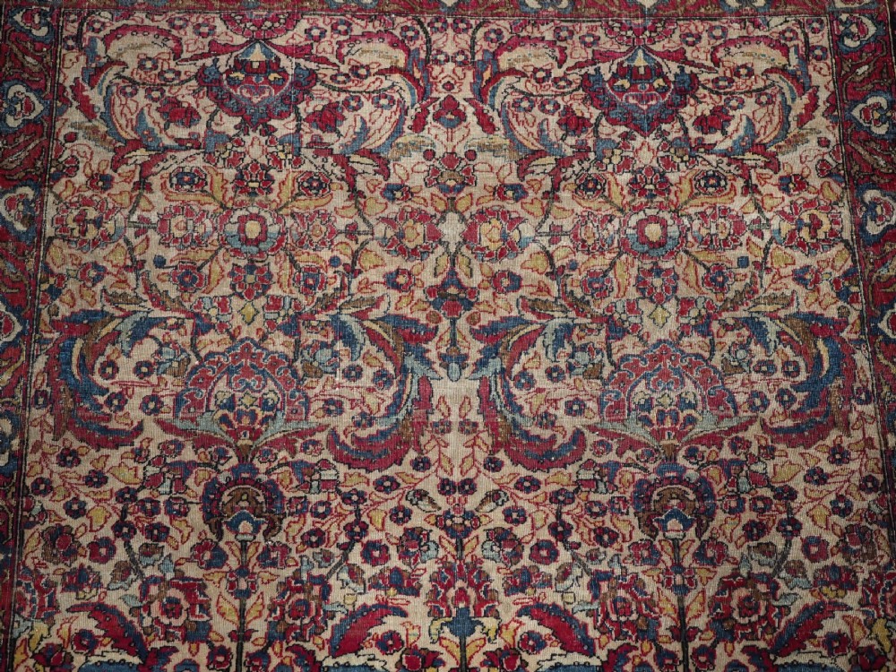 ANTIQUE ISFAHAN RUG, VERY FINE WEAVE AND CLASSIC DESIGN, CIRCA 1900. View VIII