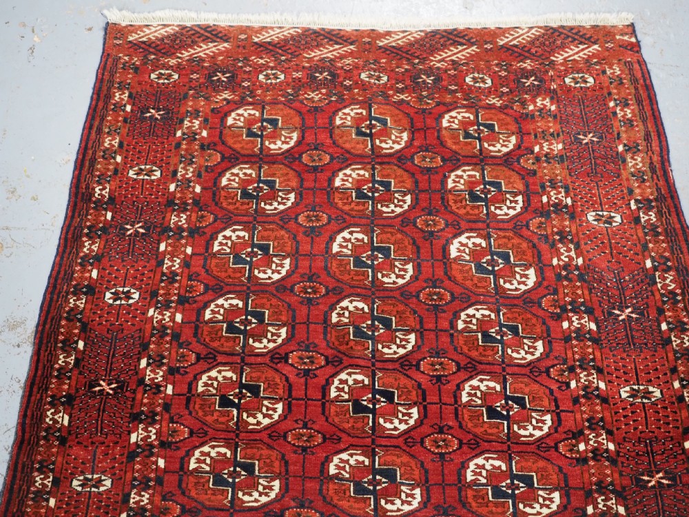 ANTIQUE TEKKE TURKMEN DIP KHALI RUG, GOOD COLOUR & CONDITION, CIRCA 1900. View III