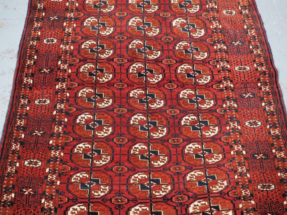 ANTIQUE TEKKE TURKMEN DIP KHALI RUG, GOOD COLOUR & CONDITION, CIRCA 1900. View IV