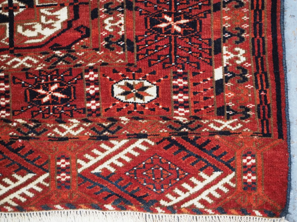 ANTIQUE TEKKE TURKMEN DIP KHALI RUG, GOOD COLOUR & CONDITION, CIRCA 1900. View X