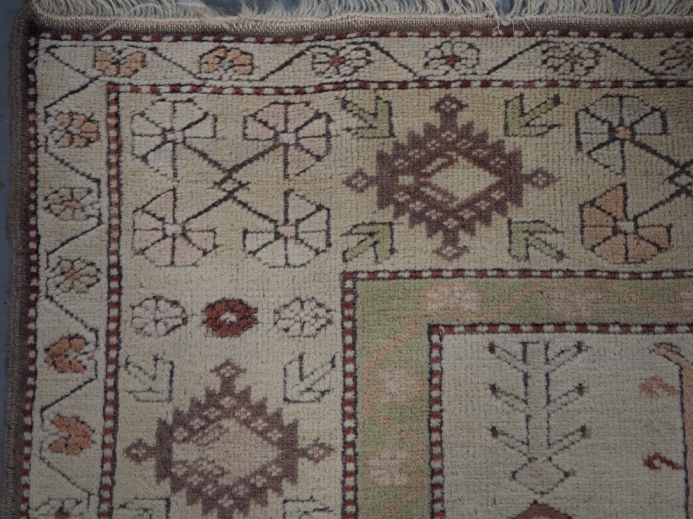 OLD TURKISH MILAS PRAYER RUG OF TRADITIONAL DESIGN, CIRCA 1920/30. View VI