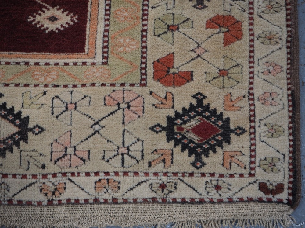 OLD TURKISH MILAS PRAYER RUG OF TRADITIONAL DESIGN, CIRCA 1920/30. View XI