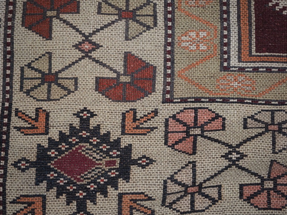OLD TURKISH MILAS PRAYER RUG OF TRADITIONAL DESIGN, CIRCA 1920/30. View XII