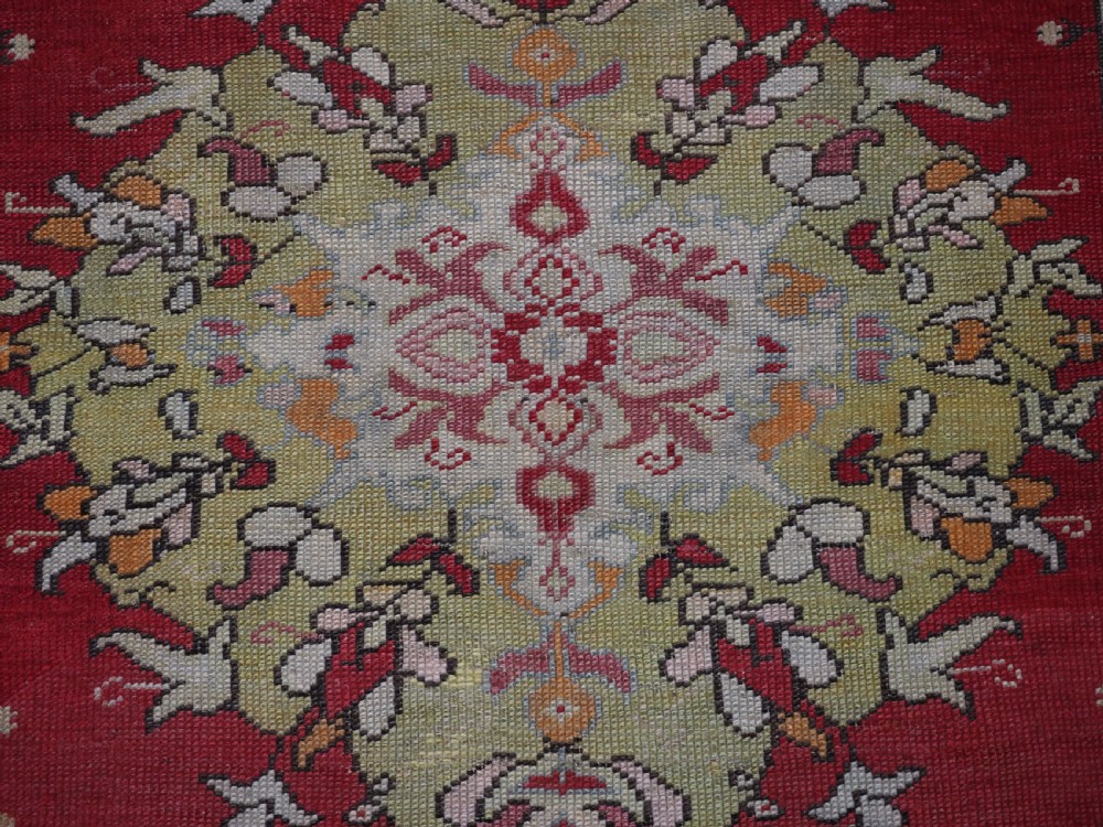 ANTIQUE TURKISH MILAS RUG, LARGE MEDALLION DESIGN, CIRCA 1900. View IX