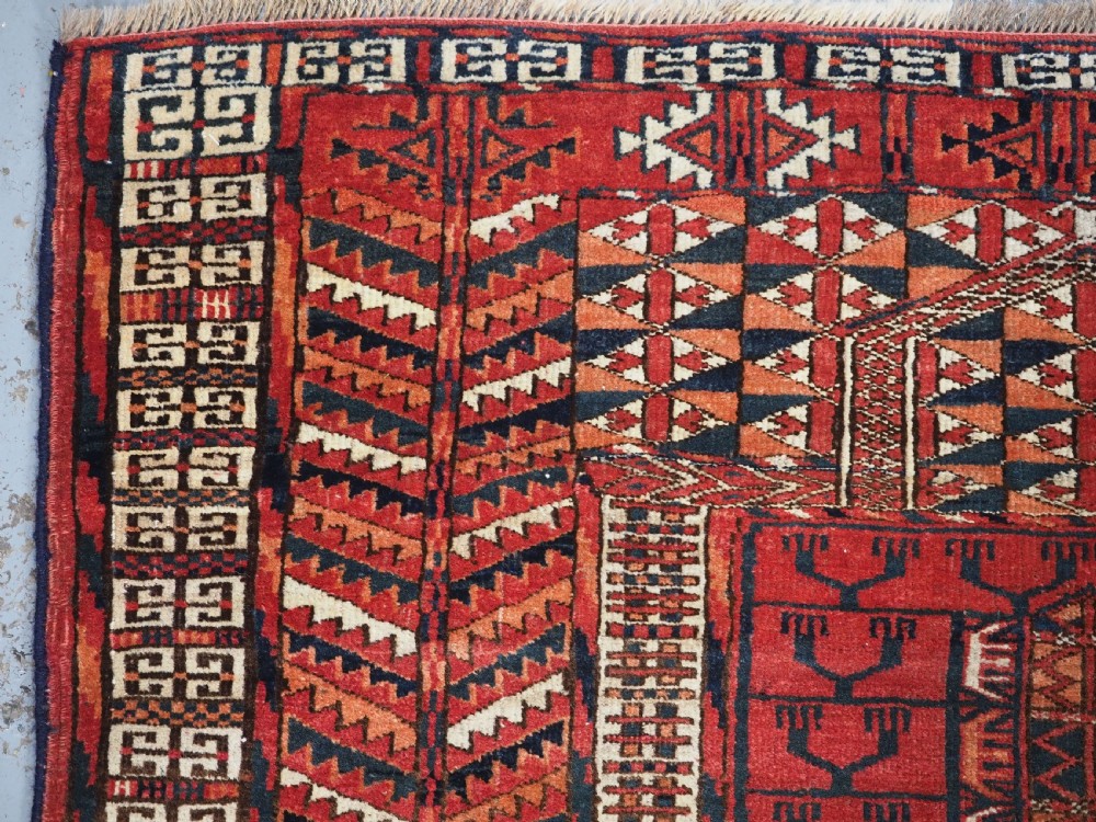 ANTIQUE TEKKE TURKMEN 'ENSI' DOOR RUG, GOOD COLOUR, CIRCA 1880. View V