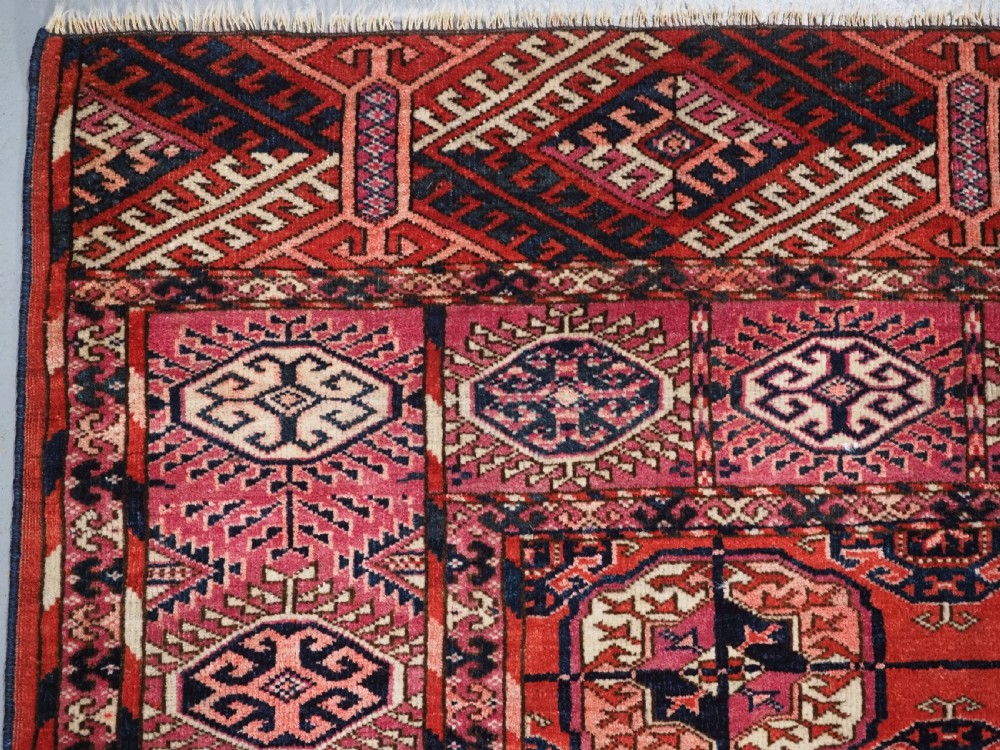ANTIQUE TEKKE TURKMEN RUG, SUPERB COLOUR, COCHINEAL HIGHLIGHTS, CIRCA 1900. View VI