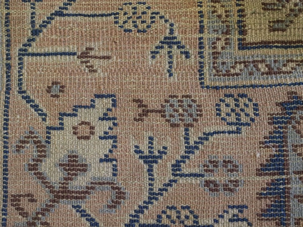ANTIQUE TURKISH OUSHAK RUG WITH WILLOW TREE DESIGN, CIRCA 1900-20. View XVI