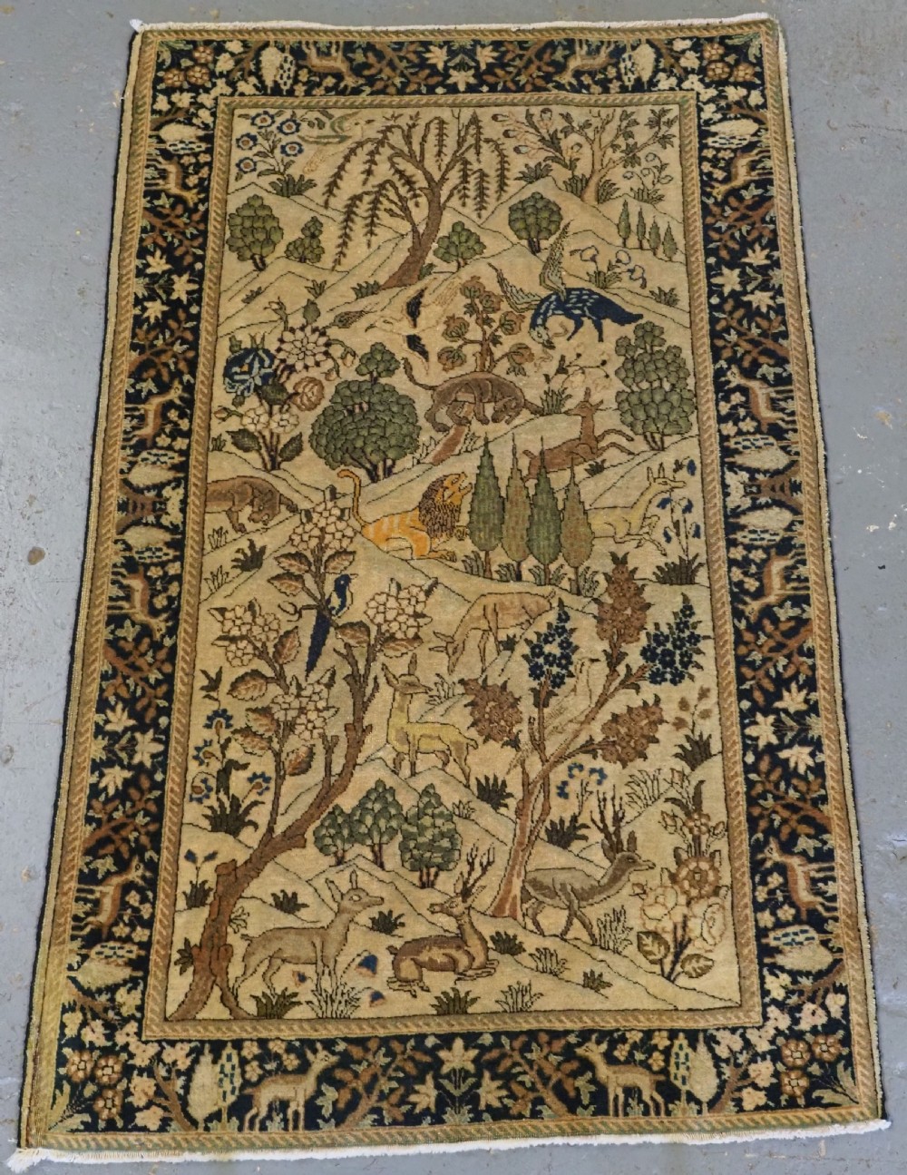 ANTIQUE TABRIZ RUG OF GARDEN DESIGN, EXCELLENT CONDITION, CIRCA 1920.