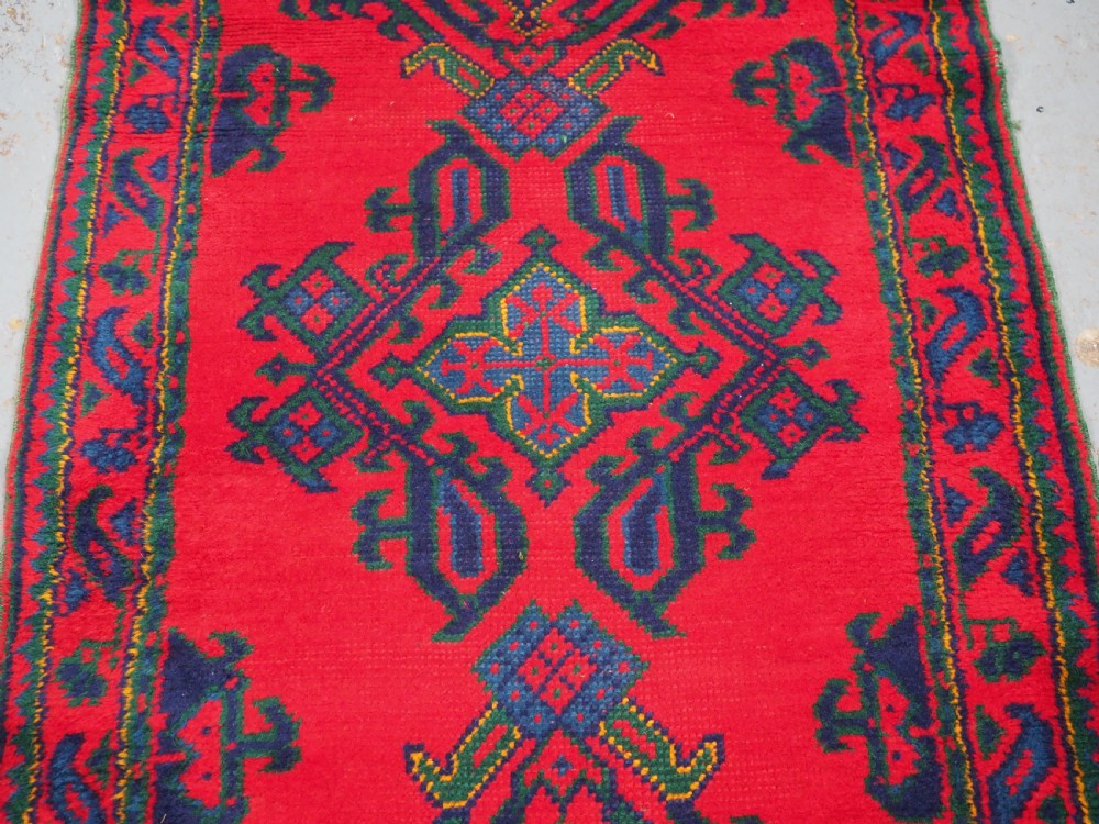 ANTIQUE TURKISH OUSHAK RUNNER OF TRADITIONAL DESIGN, CIRCA 1920. View VI