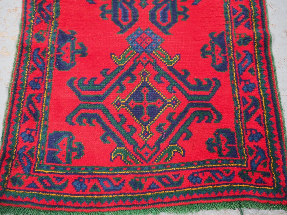ANTIQUE TURKISH OUSHAK RUNNER OF TRADITIONAL DESIGN, CIRCA 1920. View VII
