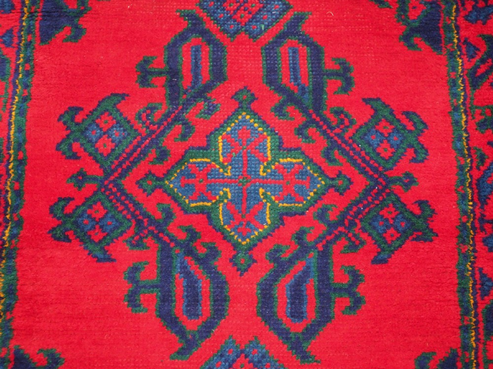 ANTIQUE TURKISH OUSHAK RUNNER OF TRADITIONAL DESIGN, CIRCA 1920. View XIII