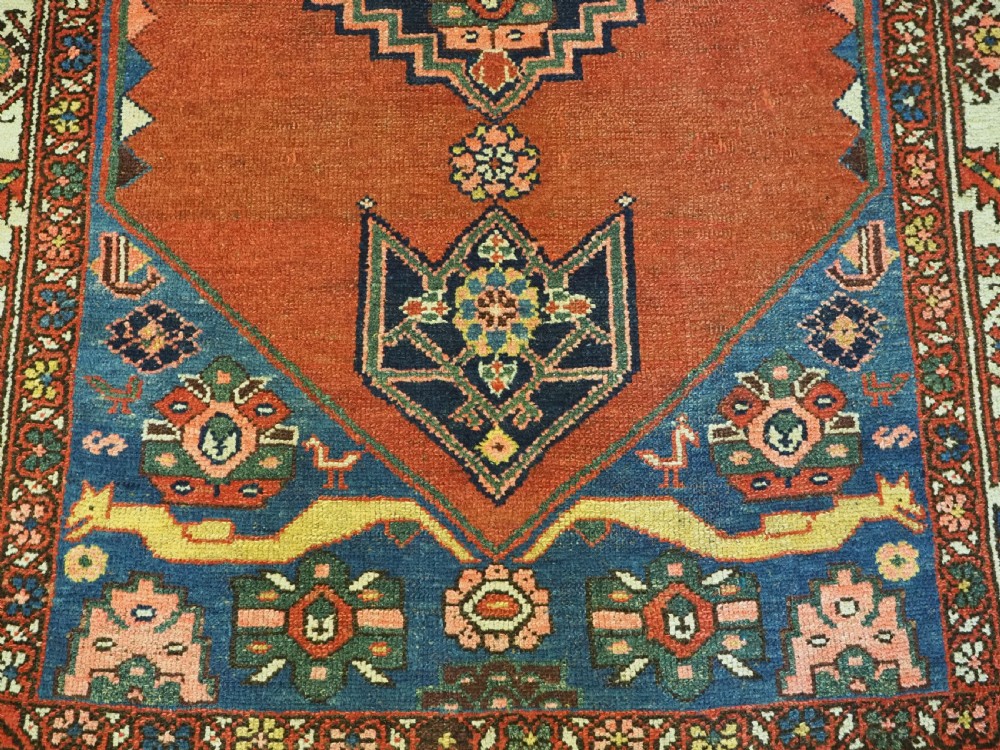 ANTIQUE HAMADAN REGION VILLAGE RUG, CLASSIC BIJAR DESIGN, CIRCA 1900-20. View X