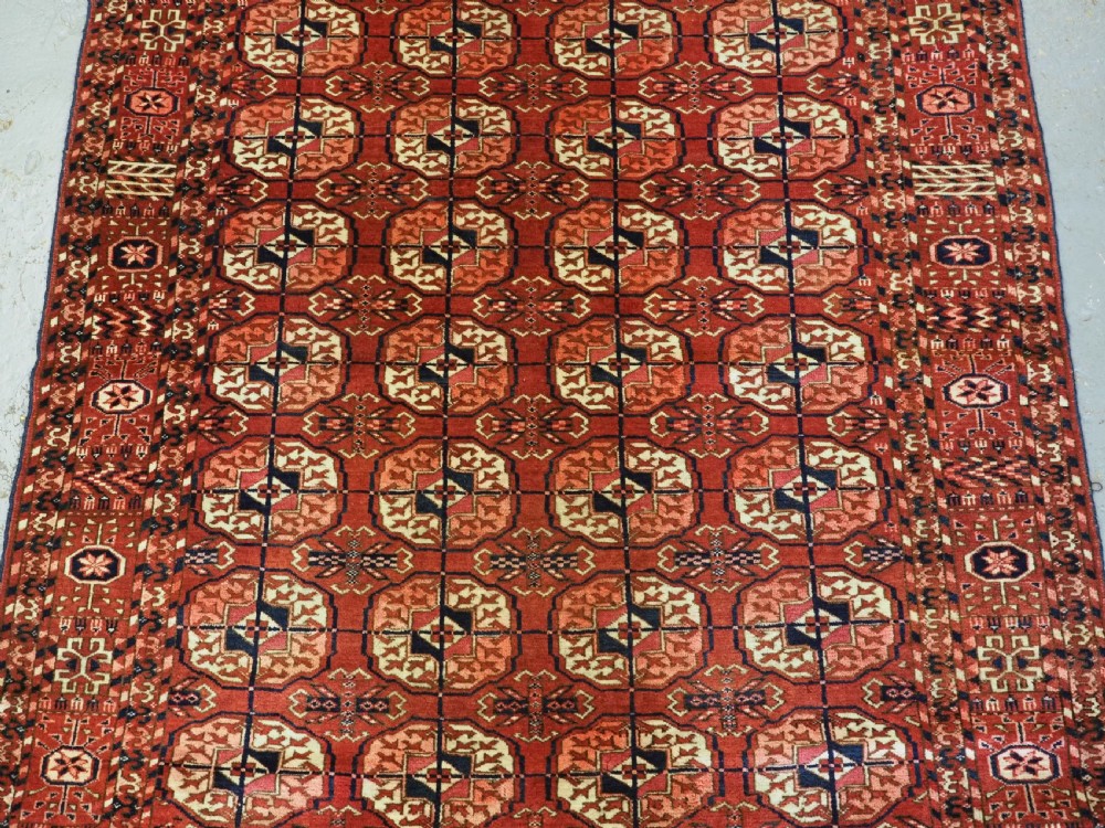 ANTIQUE TEKKE TURKMEN 'DOWRY' RUG, SMALL SIZE AND VERY FINE WEAVE, CIRCA 1870/80. View IV