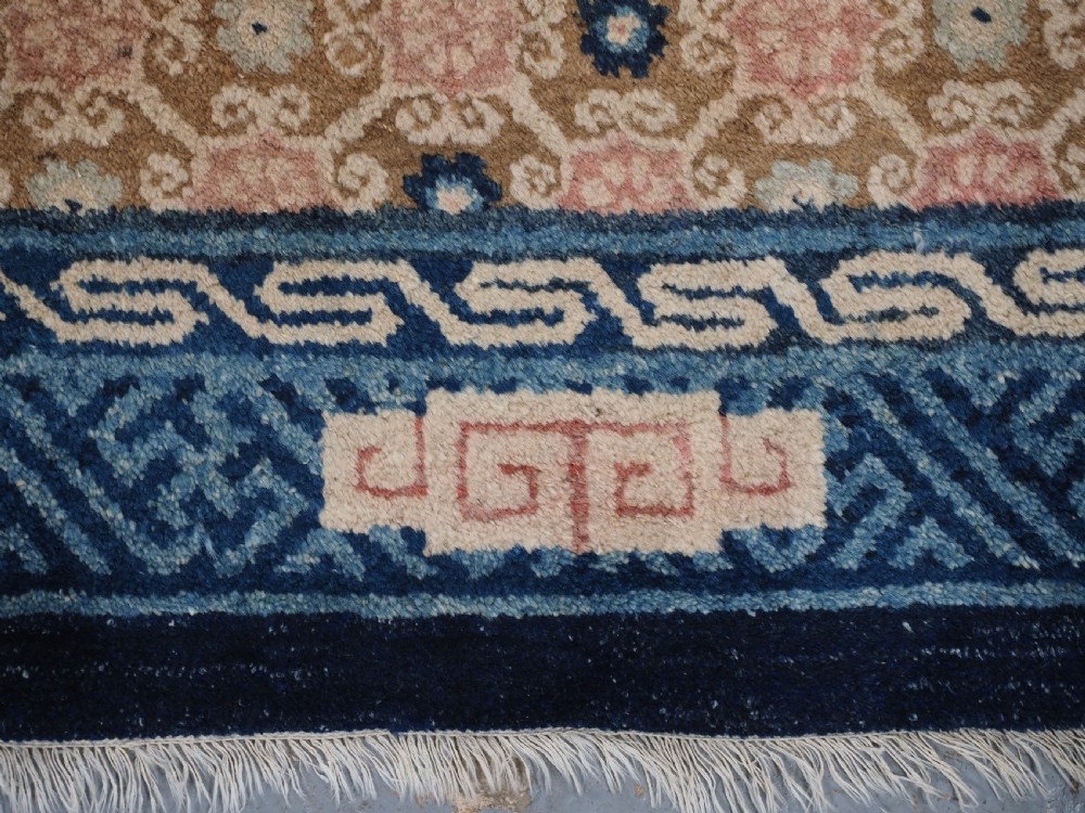 ANTIQUE CHINESE PEKING RUG, SOFT COLOURS, GREAT CONDITION, CIRCA 1900. View XI