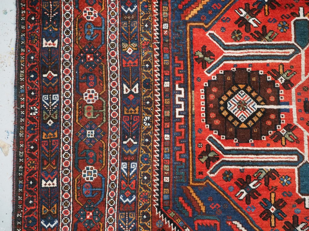 ANTIQUE KHAMSEH RUG WITH LARGE SINGLE MEDALLION, EXCELLENT CONDITION, CIRCA 1900. View VII