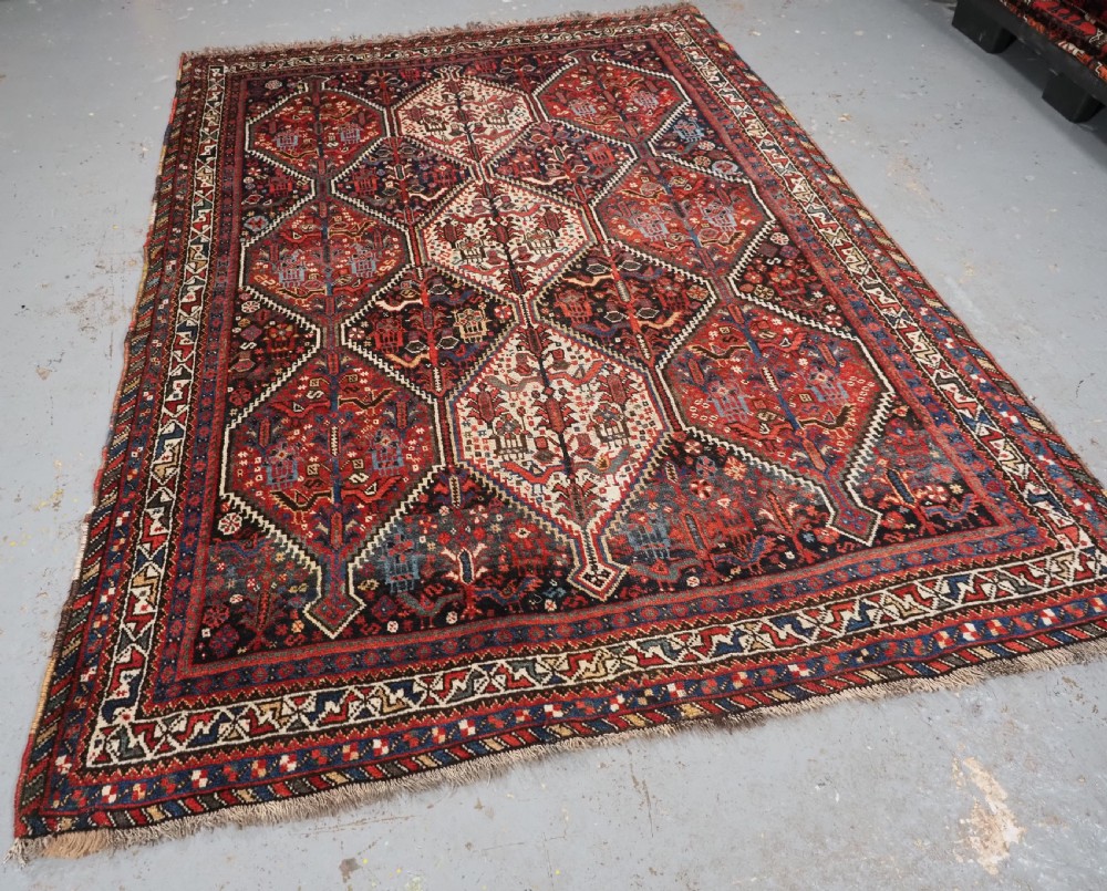 ANTIQUE TRIBAL KHAMSEH RUG WITH BIRD MEDALLION DESIGN, CIRCA 1900. View II
