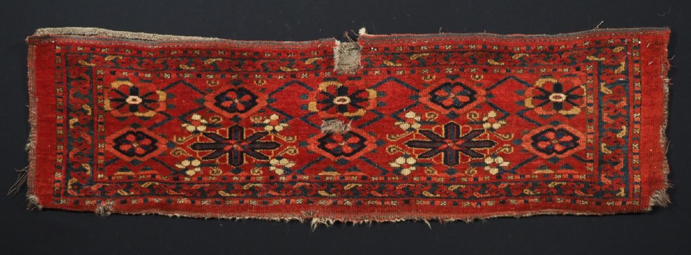 ANTIQUE ERSARI BESHIR TURKMEN TORBA WITH MINA KHANI DESIGN, CIRCA 1870.