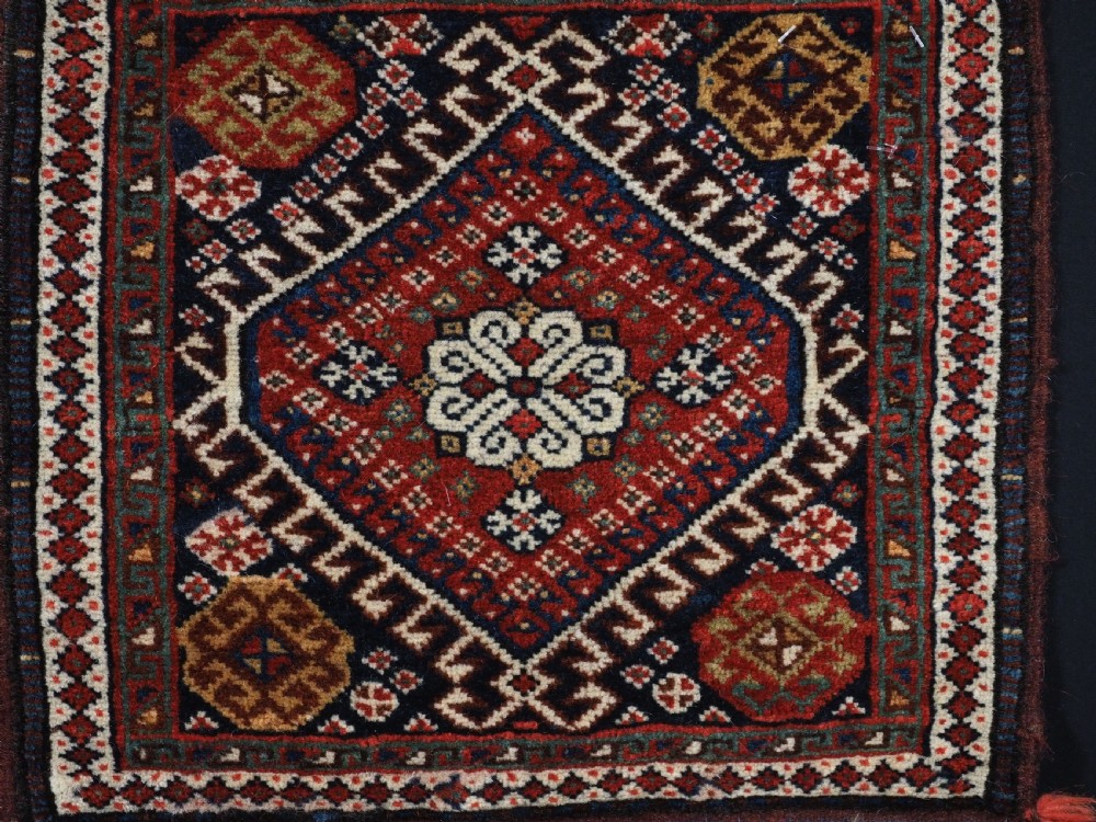ANTIQUE PAIR OF SADDLEBAG FACES, LURI TRIBE, FINE WEAVE & SMALL SIZE, CIRCA 1900. View V