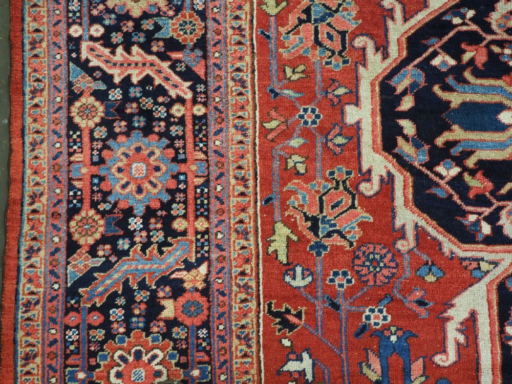 ANTIQUE HERIZ CARPET, LARGE SIZE, COUNTRY HOUSE STYLE, SUPERB, CIRCA 1900. View VIII